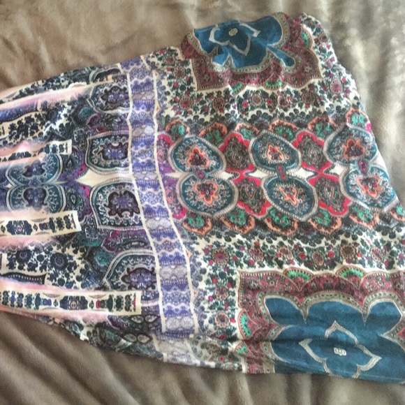 NWT Midi Dress with slits on the side - Picture 2 of 3